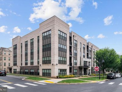 250 Decoverly Dr Unit 325