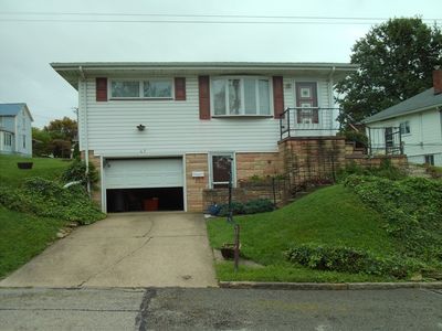 47 Cherry Ave