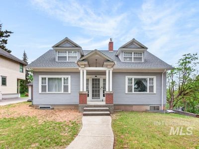 415 N Polk St