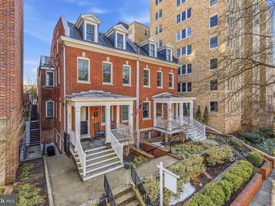 2012 Kalorama Rd NW APT 8