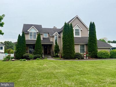 3745 Halsey Ct