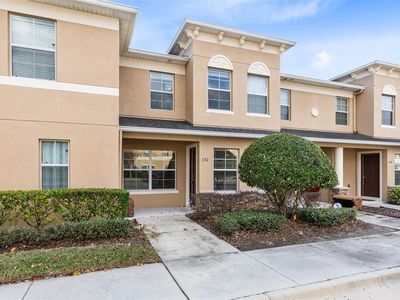 392 Carina Cir