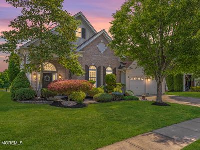3 Attenbury Place