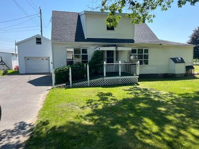 Property at 3 Chantecler Ct, Plattsburgh, NY