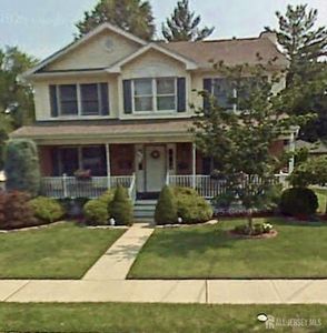 Property at 126 N Hill Rd, Colonia, NJ