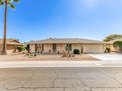 9227 W MEADOW HILLS Drive