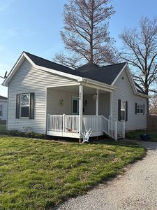 Property at 908 W Adams St, Auburn, IL