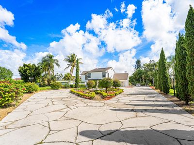 10170 Calumet Lane