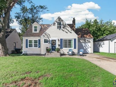 Property at 811 SW Randolph Ave, Topeka, KS