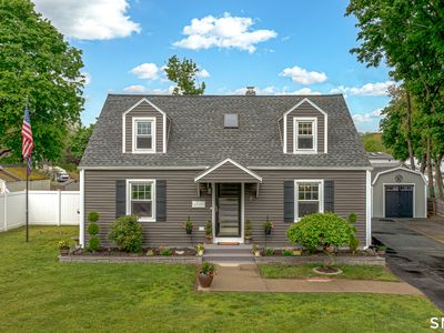 Property at 4 Nicholas Drive, East Haven, CT