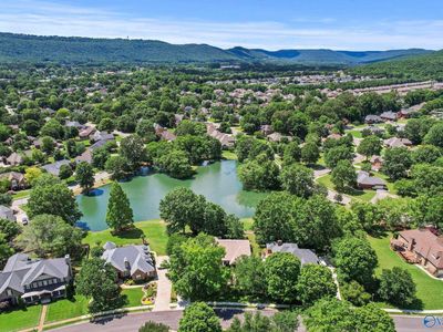 3020 Augusta Trce SE