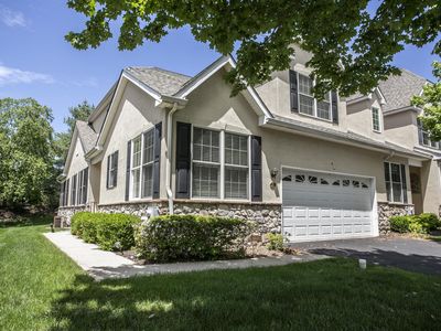 27 Westhampton Way