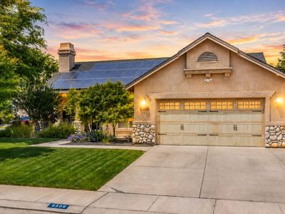 6509 Catkin Ct