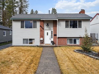 3714 W Wellesley Ave