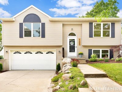 161 Rollingwood Dr