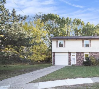 Property at 966 McCarty St NW, Grand Rapids, MI