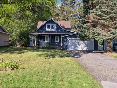 239 Oakwood Dr