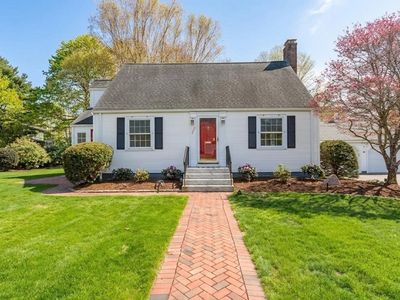 250 Bacon St