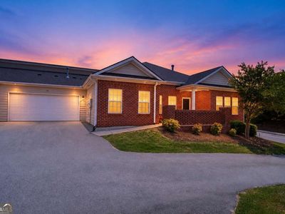 341 Villa Park Cir