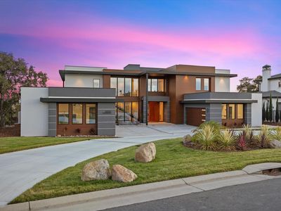 3516 Vista De Madera