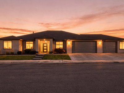 6623 Cyprus Loop