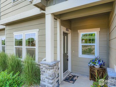 876 Winding Brook Dr