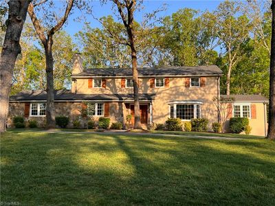 323 Richmond Rd