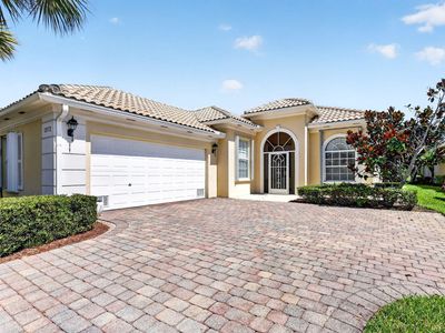 12172 SW Lockhaven Court