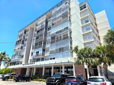 16850 S Glades Dr APT 2K