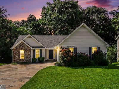 Property at 4925 Sunny Ridge Ct, Flowery Branch, GA