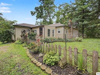 6536 Newark Rd