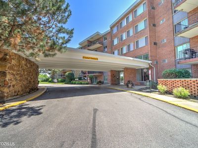 18 E Old Willow Rd APT 101N