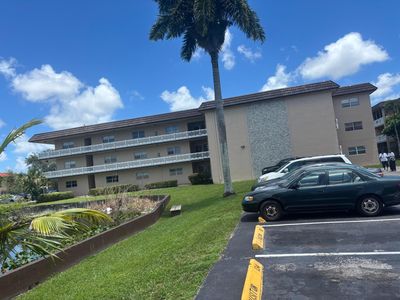 5861 NW 16TH Place #113