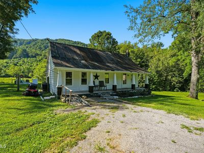 Property at 3851 Middle Wallens Creek Rd, Duffield, VA