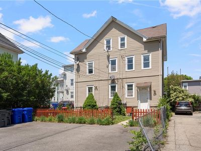 217 Amherst St