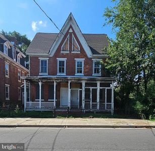 107 7th St