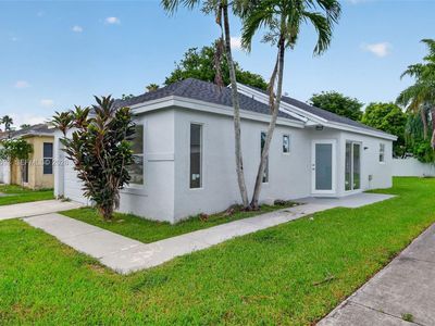 941 SW 7th Pl