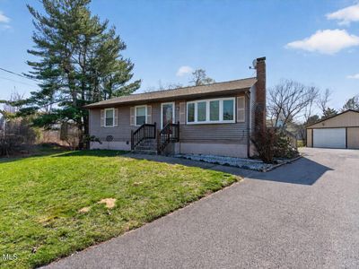 25 Dorchester Drive