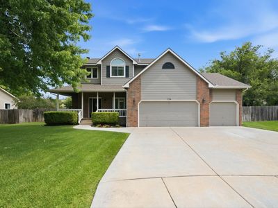 Property at 224 N Pinecrest Ct, Andover, KS