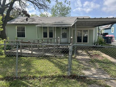 2922 Brandon St