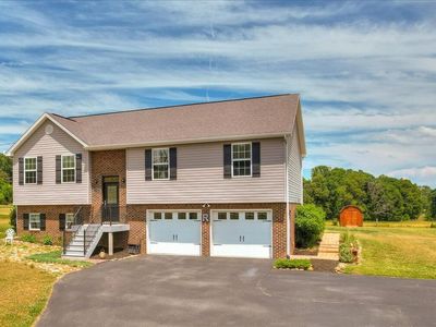1156 Henderson Ct