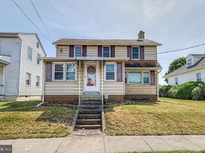 920 Main St