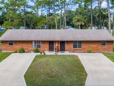 2304 India Palm Dr