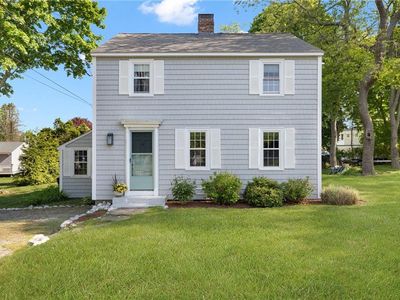 12 Nassau Ave