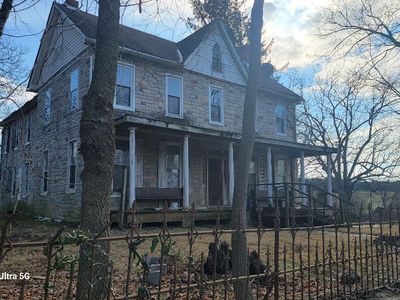 4147 Lander Rd