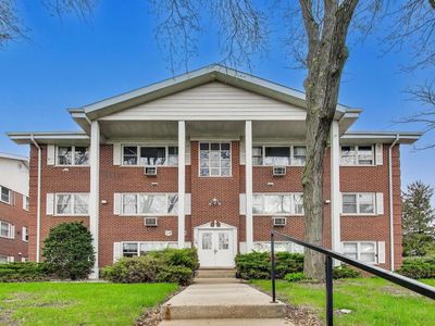 205 Country Club DRIVE #2C