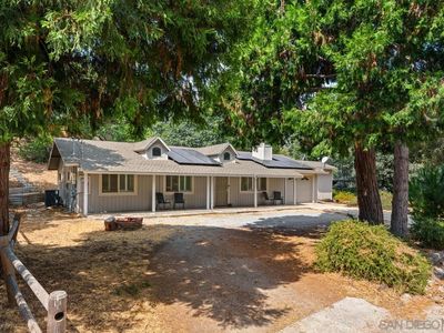 3004 Pine Crest Dr
