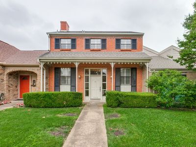 6908 Clearhaven Dr