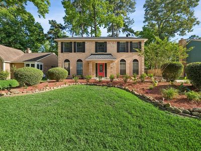 2710 Golden Leaf Dr