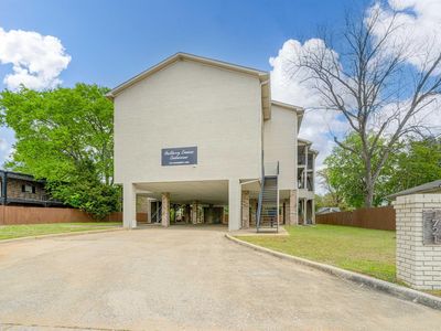 1721 Hackberry Ln APT 3